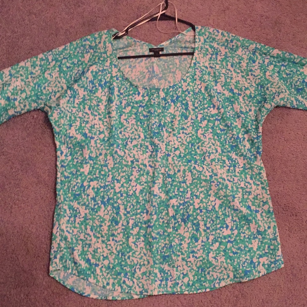 Selling because this no longer matches my style